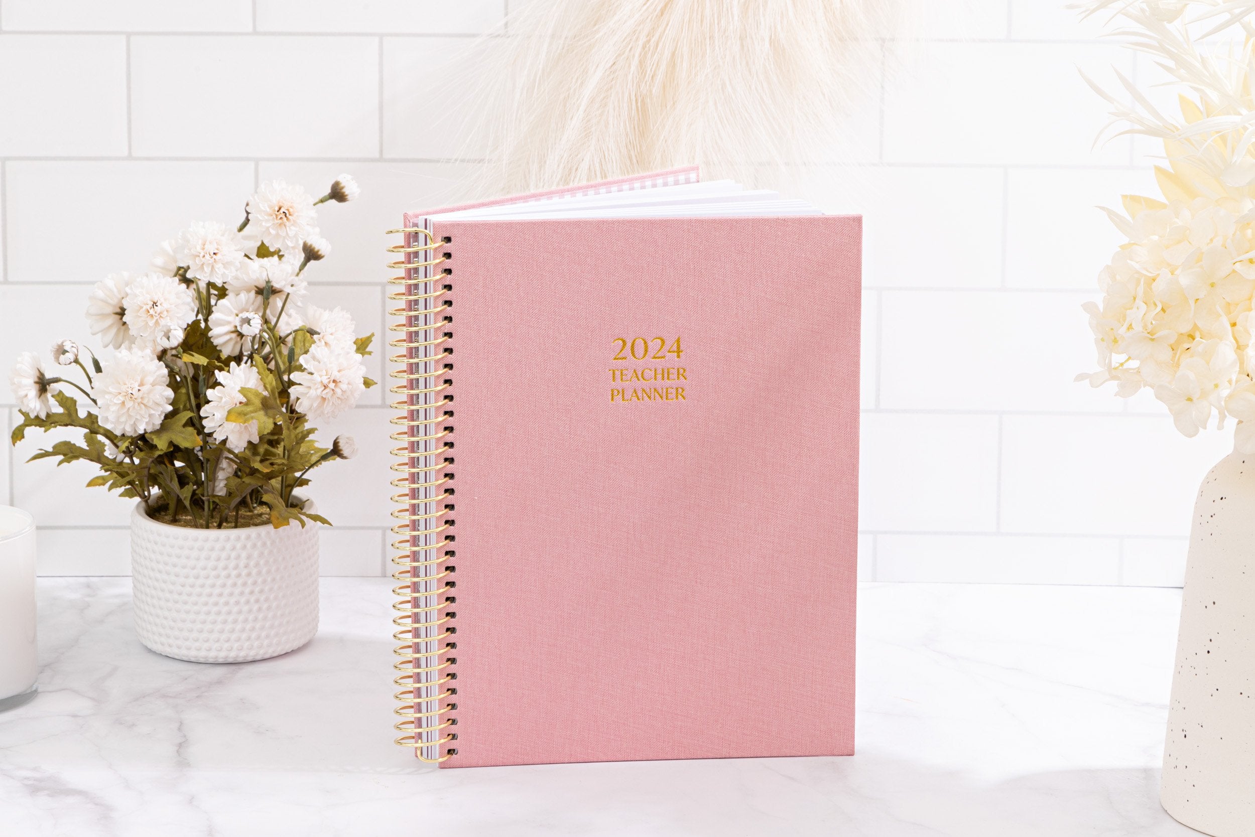 Staying Organised as a Teacher: The Power of a Teacher Planner