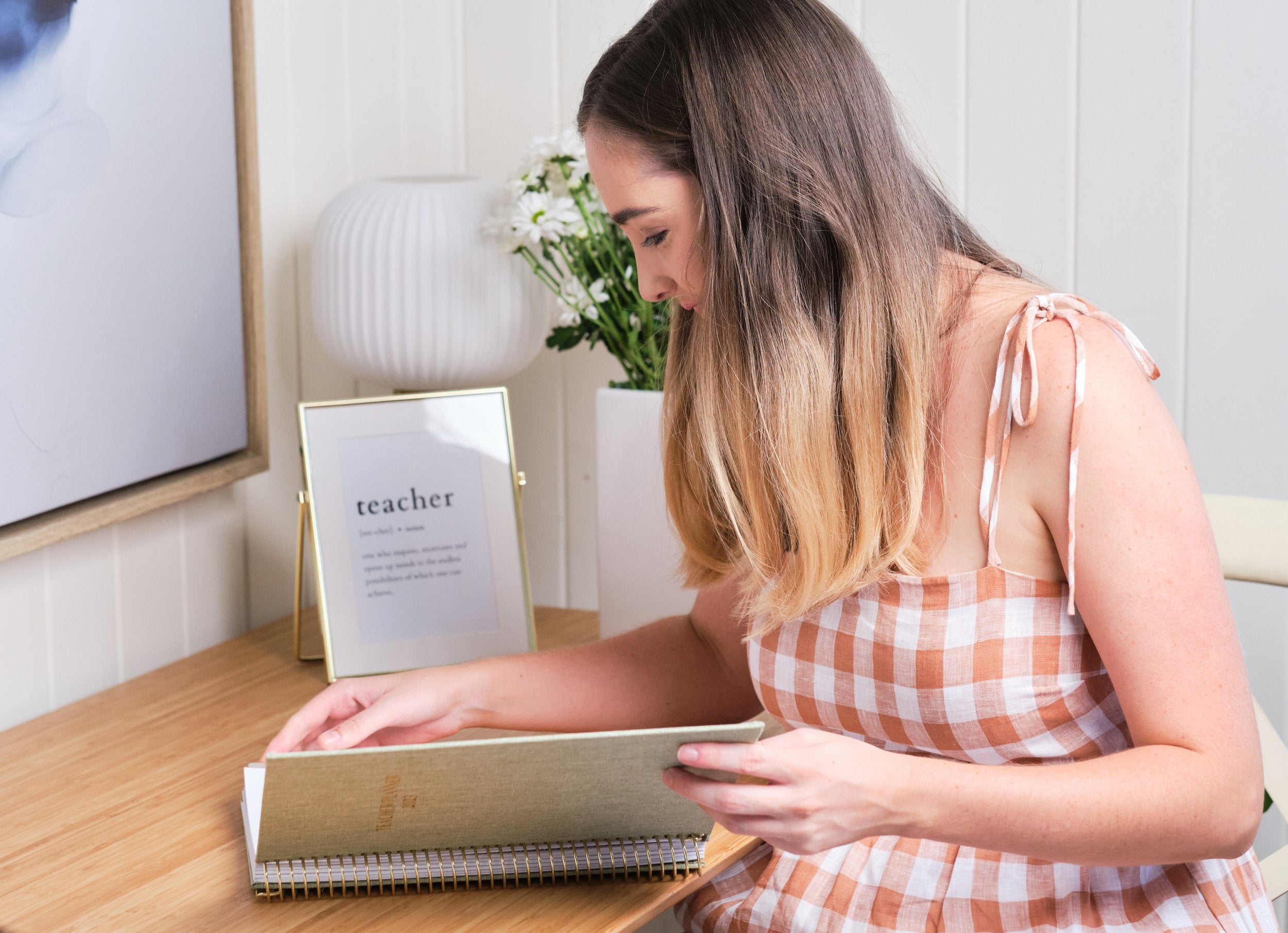 Daily vs Weekly Teacher Planner: Which Teacher Planner Is Right for You?