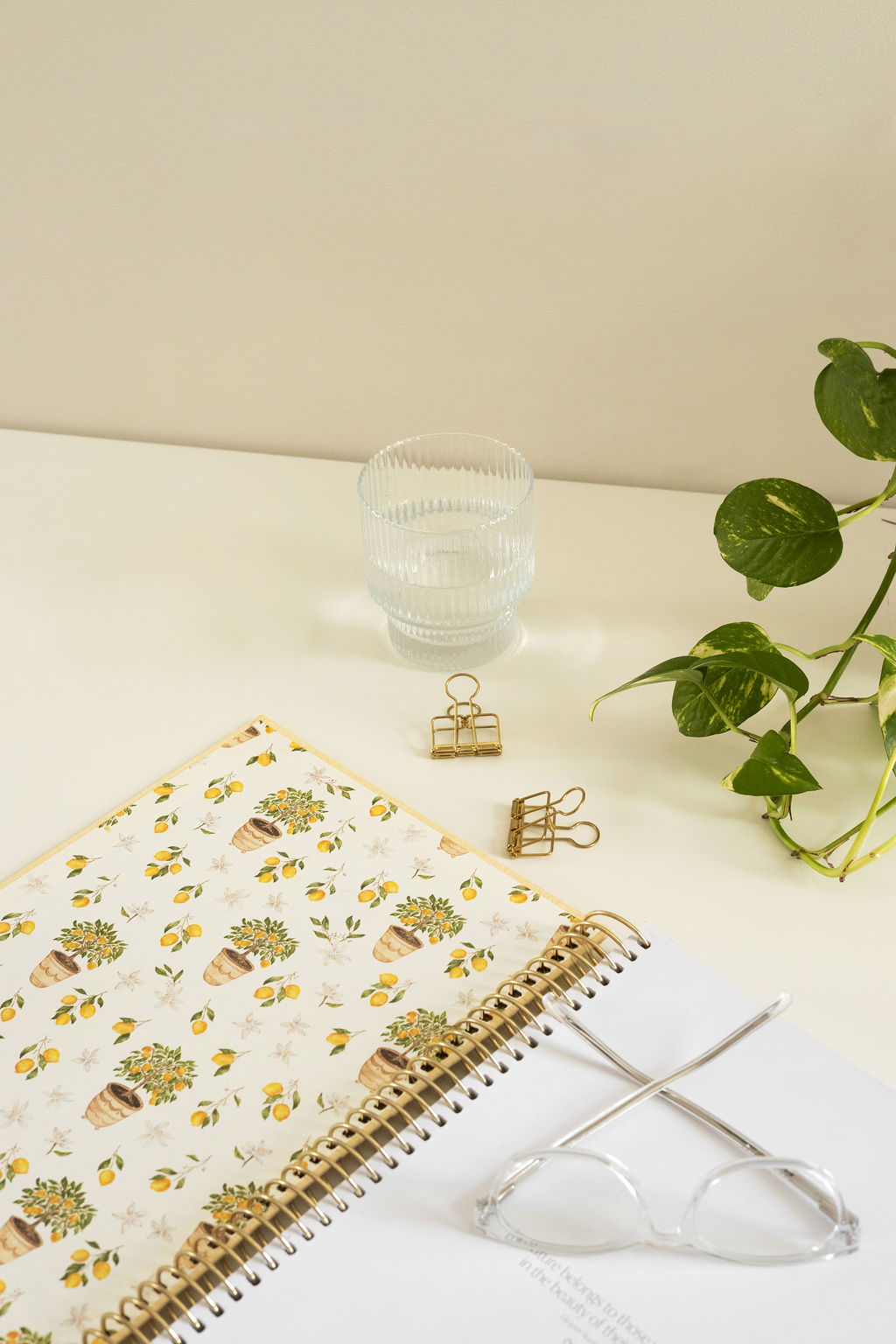2026 Daily Teacher Planner | Lemon Buttercream
